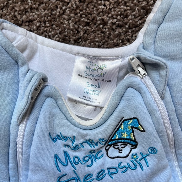 Baby Merlin magic sleep suit - Picture 2 of 2